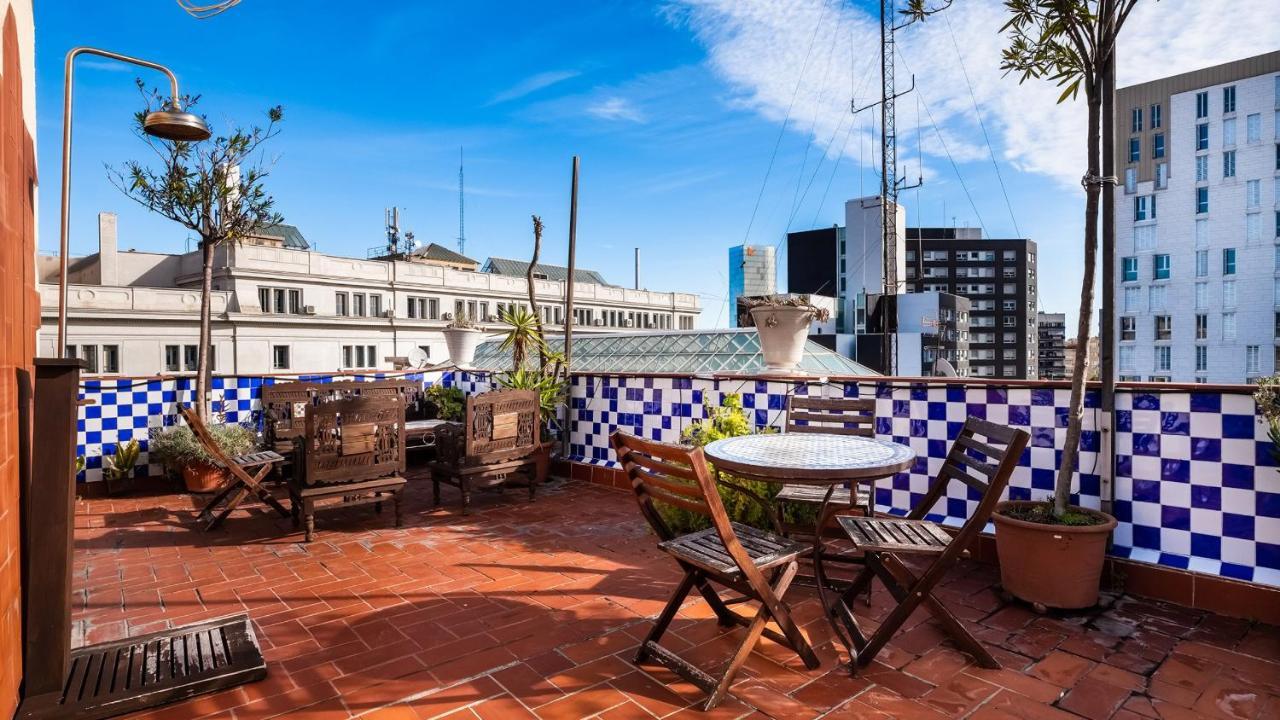Apartamentos El Pintor Barcelona Kültér fotó