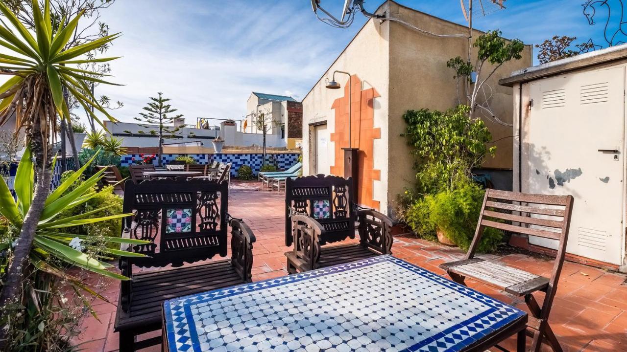 Apartamentos El Pintor Barcelona Kültér fotó