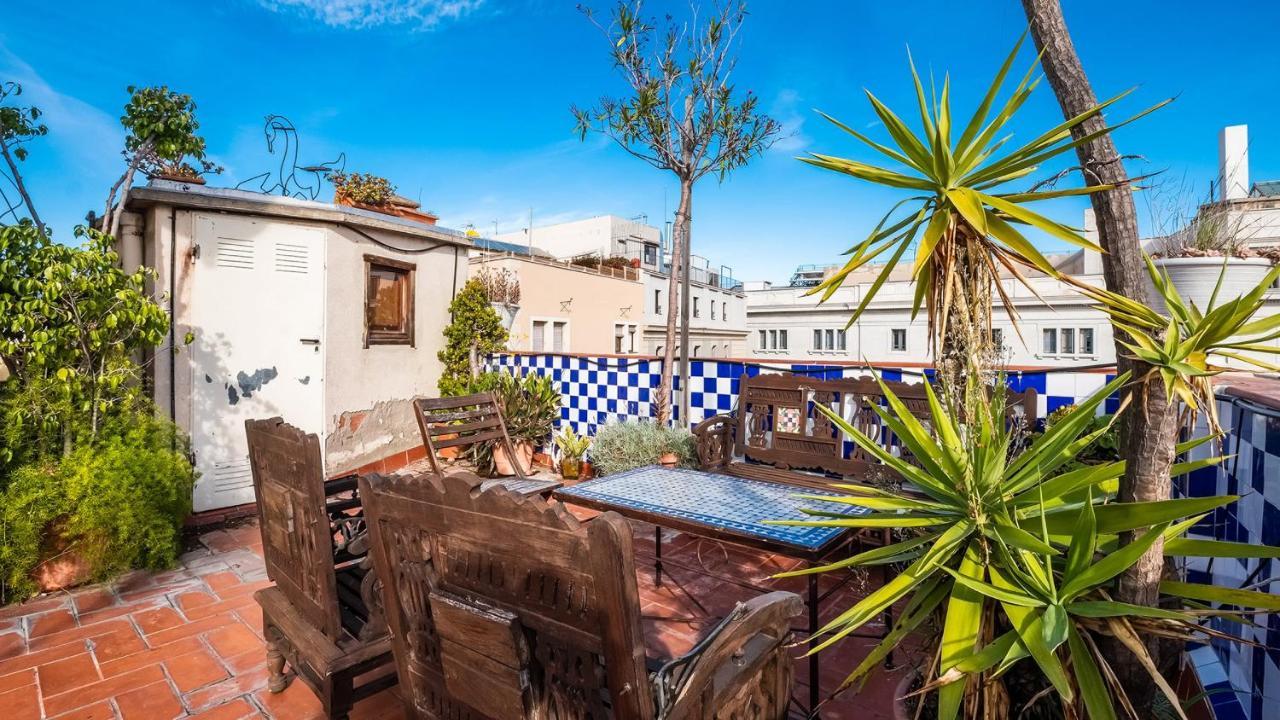 Apartamentos El Pintor Barcelona Kültér fotó