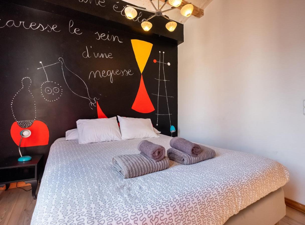 Apartamentos El Pintor Barcelona Kültér fotó