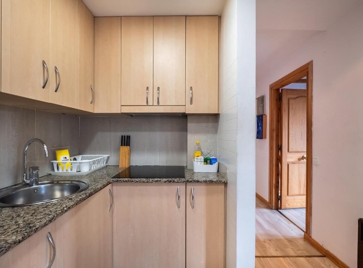 Apartamentos El Pintor Barcelona Kültér fotó