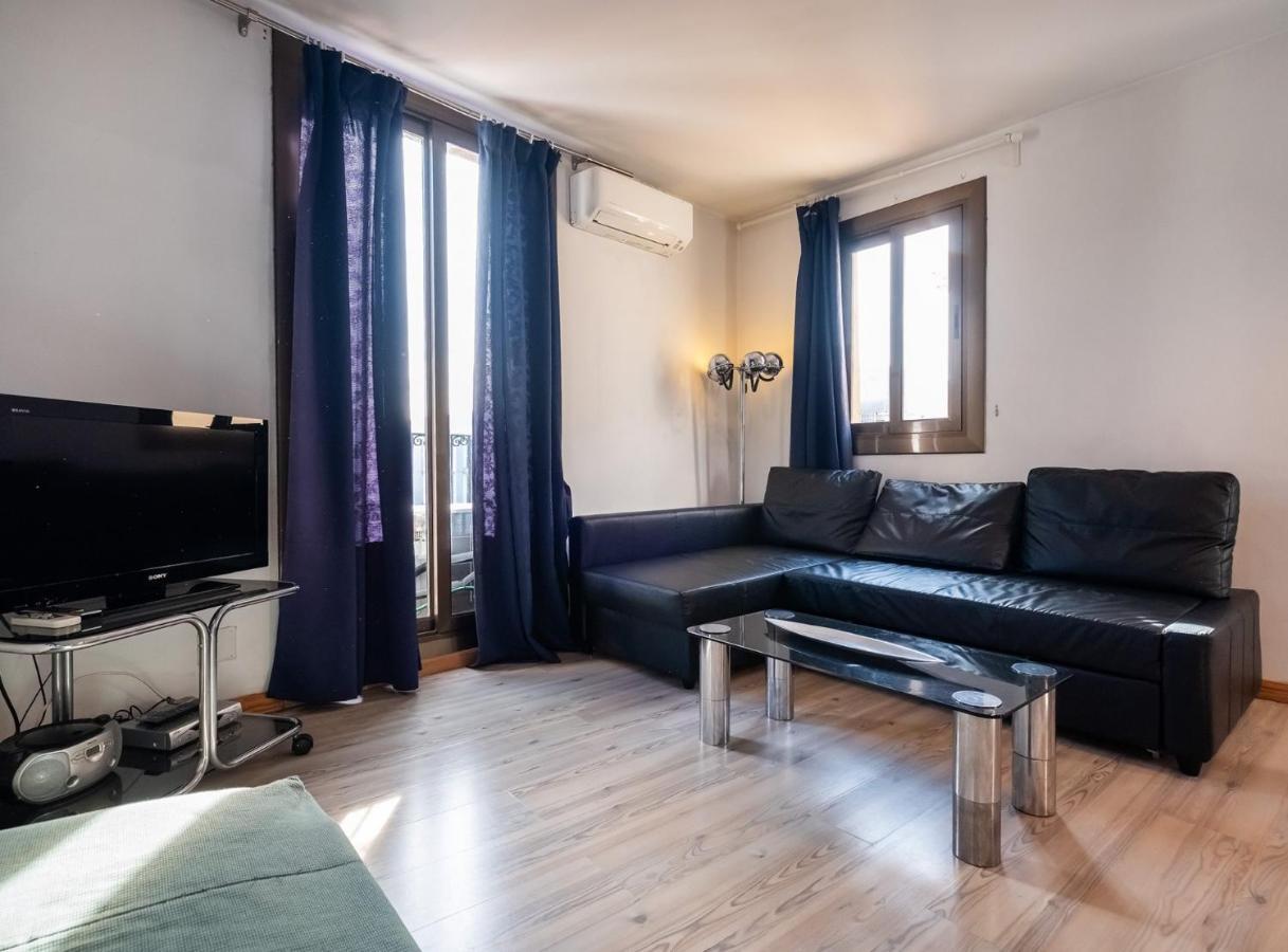 Apartamentos El Pintor Barcelona Kültér fotó