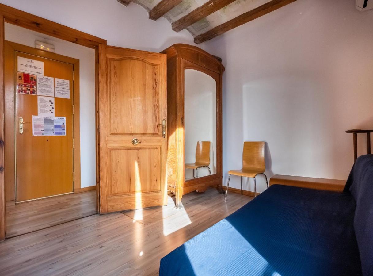 Apartamentos El Pintor Barcelona Kültér fotó