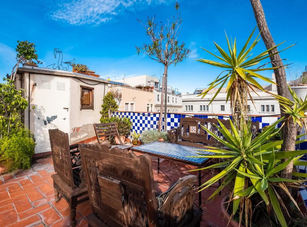 Apartamentos El Pintor Barcelona Kültér fotó
