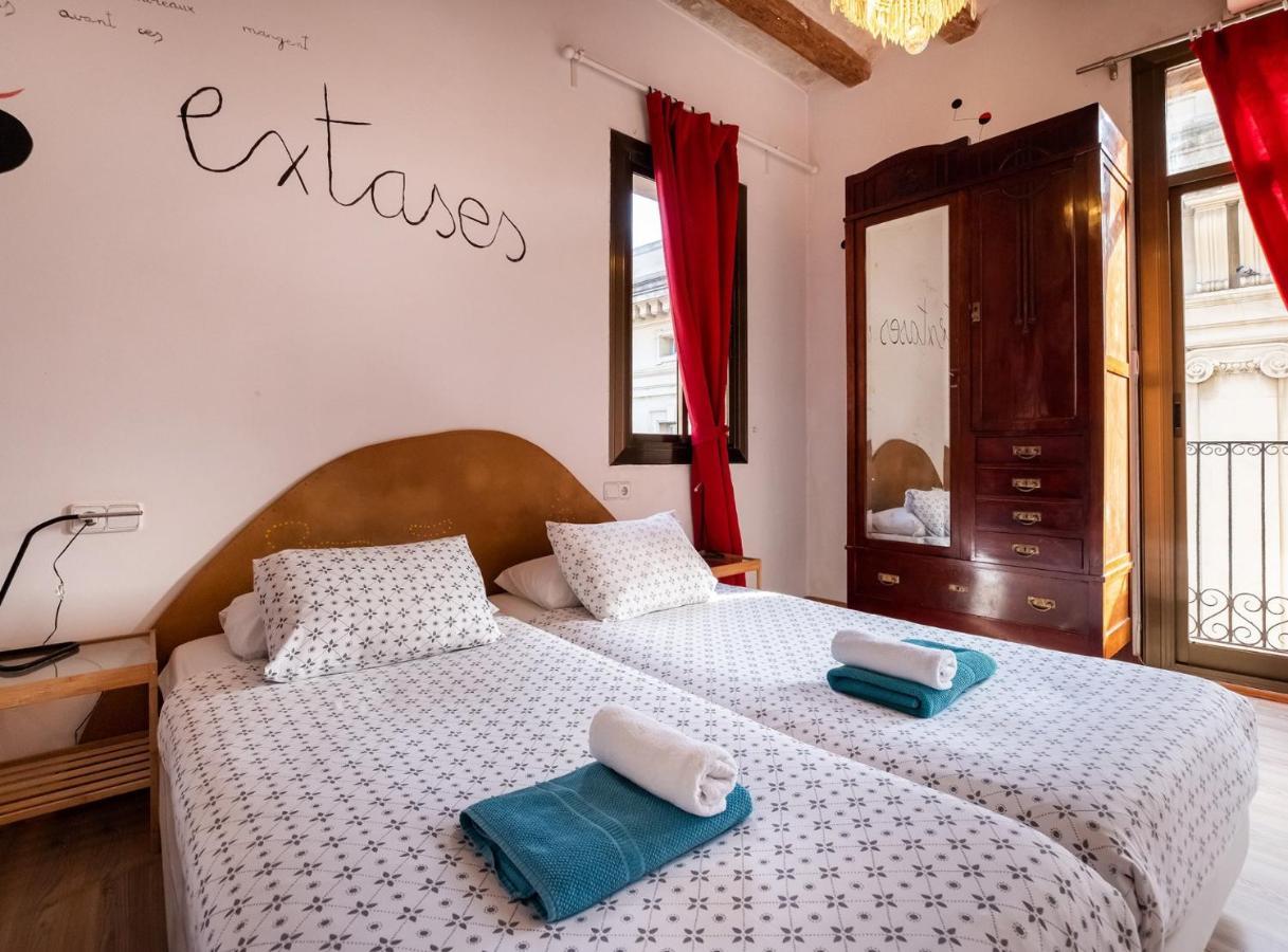 Apartamentos El Pintor Barcelona Kültér fotó