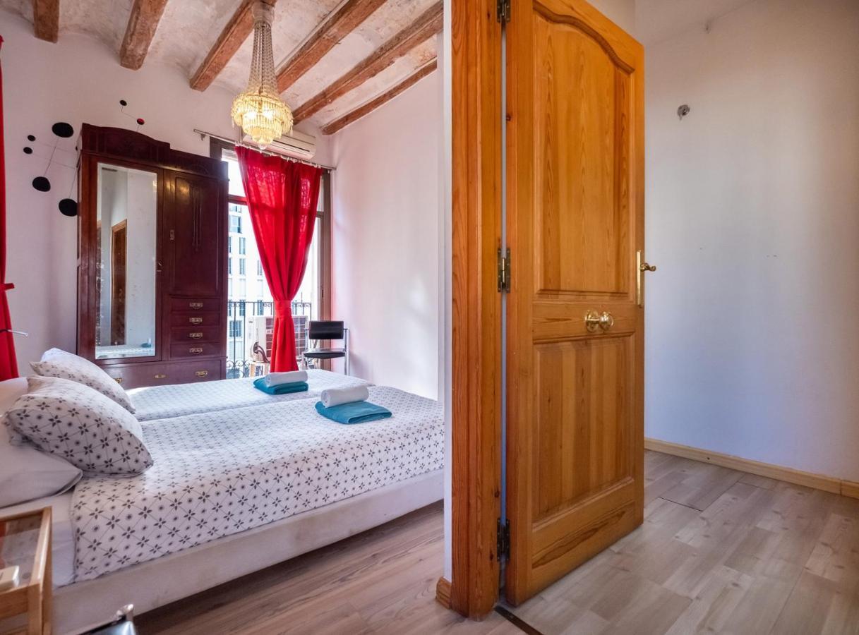 Apartamentos El Pintor Barcelona Kültér fotó